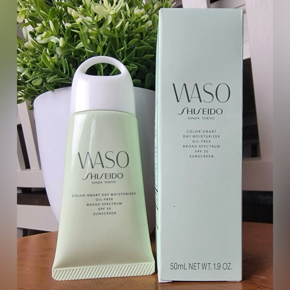 Waso Shiseido Color Smart Day Moisturizer Oil Free SPF 30 Sunscreen 1.9 oz 50 ml - Picture 1 of 5